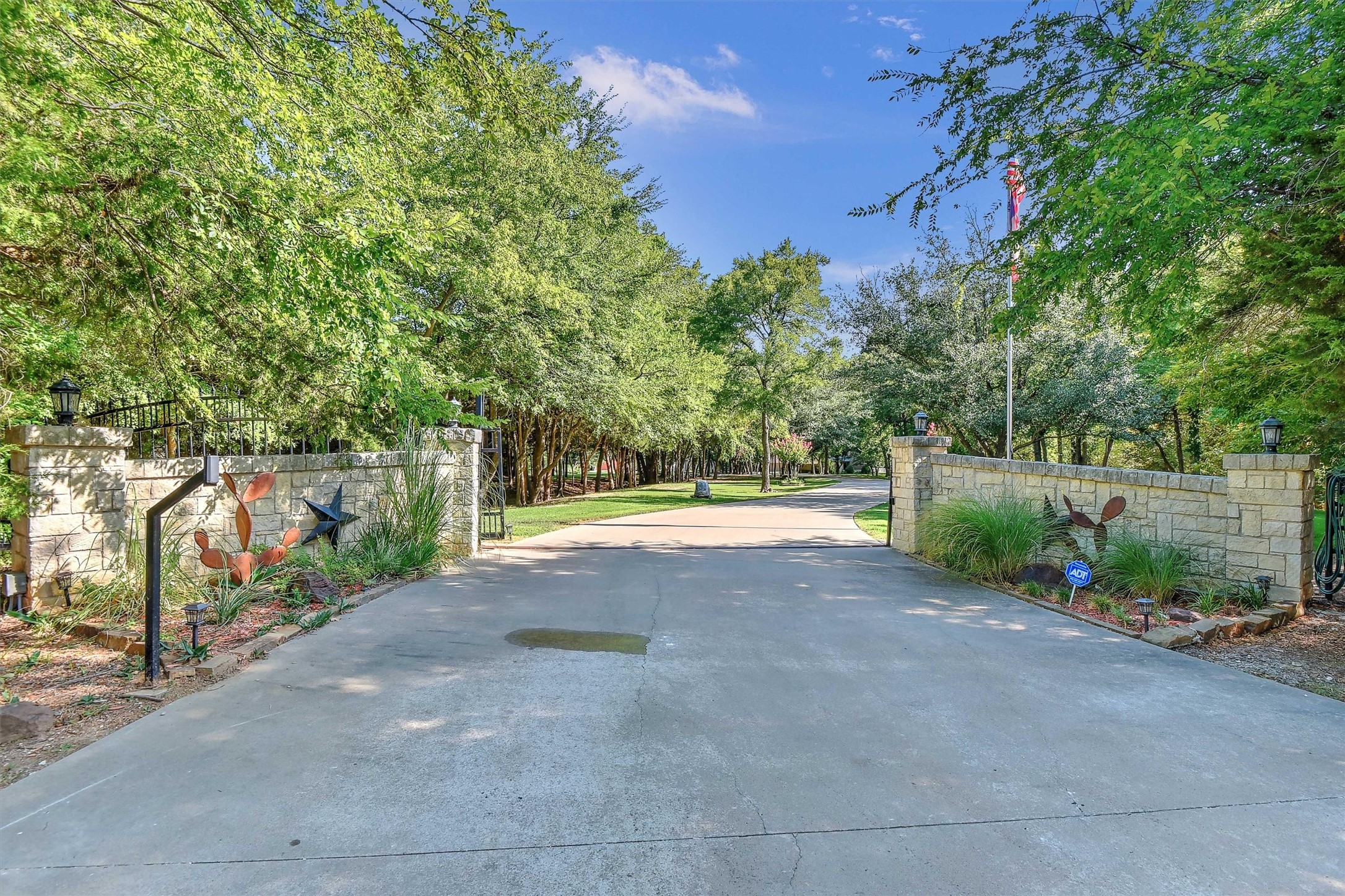 297 Cemetery Road Pottsboro TX 75076