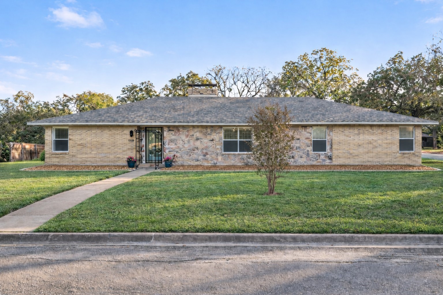 1202 Hopkins Drive Denton TX 76205