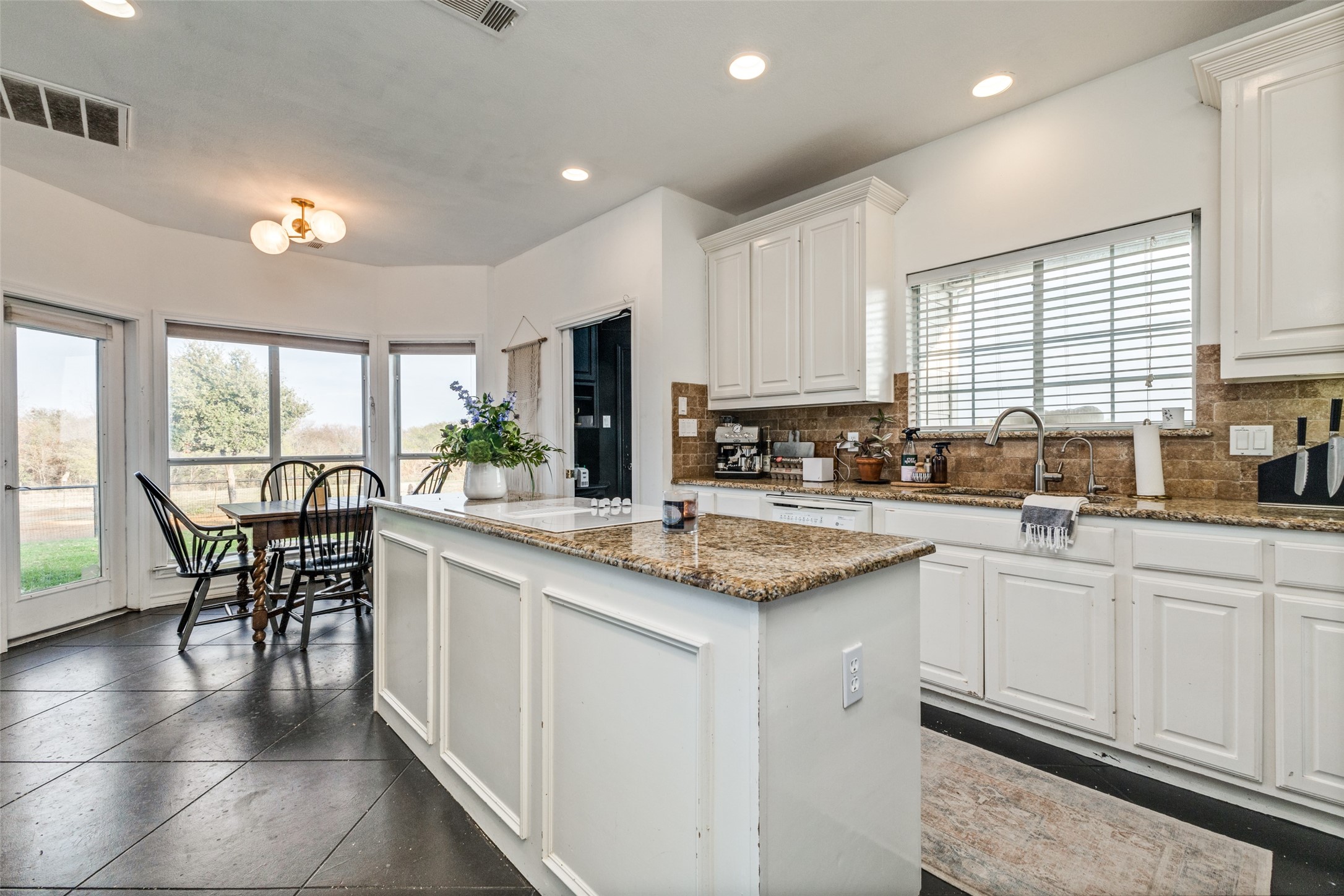 3501 Haynes Road Roanoke TX 76262