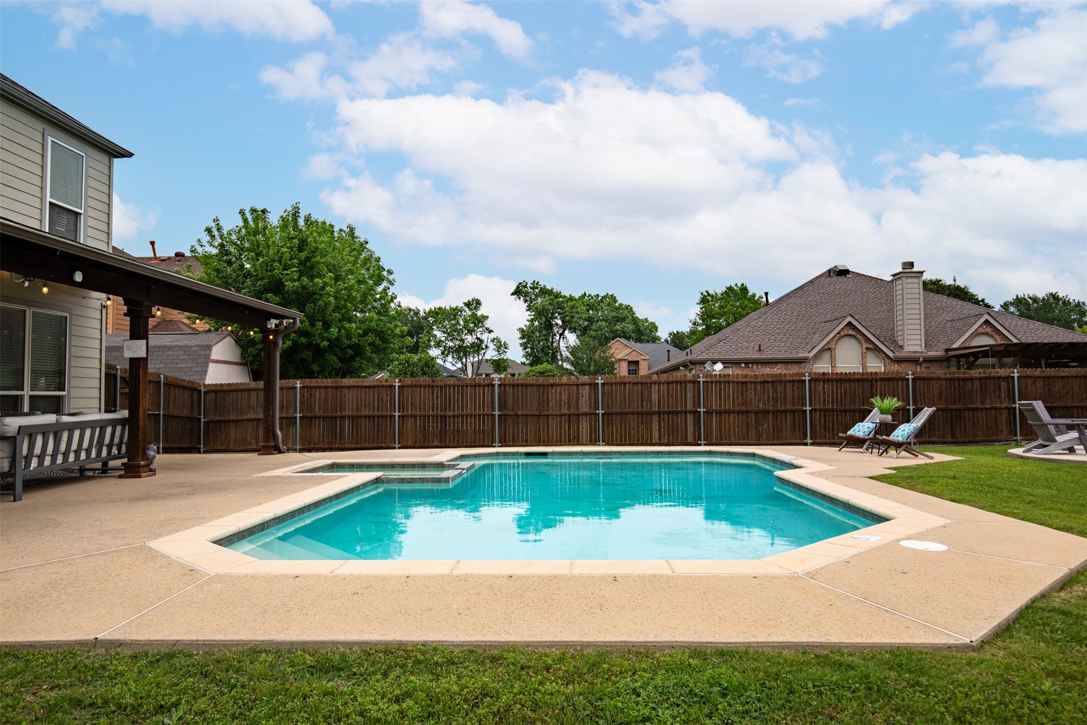 702 River Oak Way Lake Dallas TX 75065