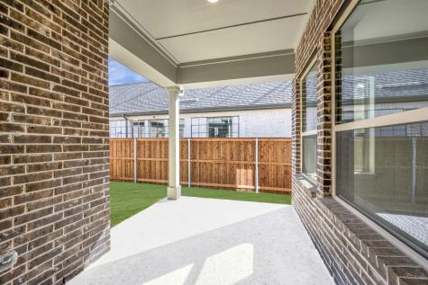 2075 Emerald Grove Drive Arlington TX 76005