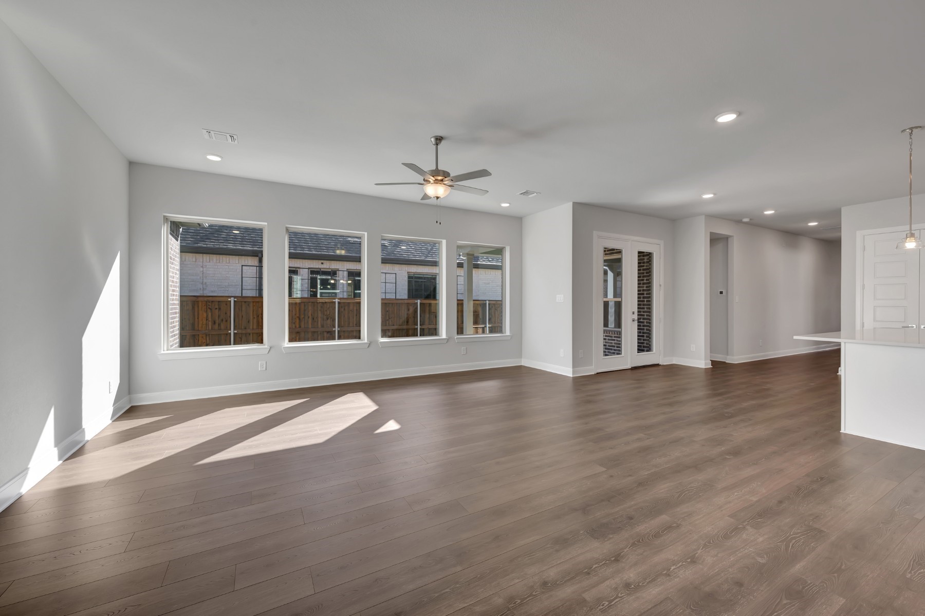 2075 Emerald Grove Drive Arlington TX 76005