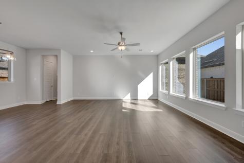2075 Emerald Grove Drive Arlington TX 76005