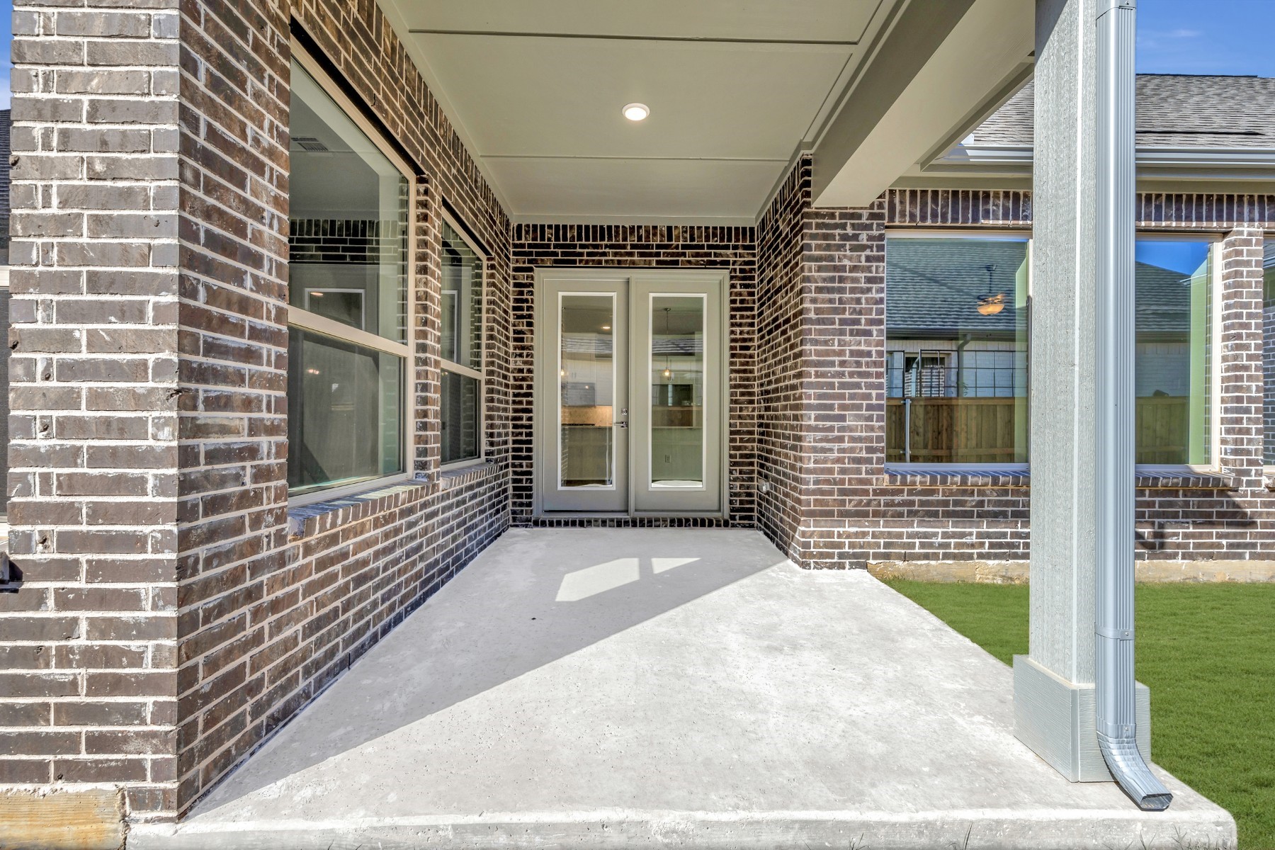 2075 Emerald Grove Drive Arlington TX 76005