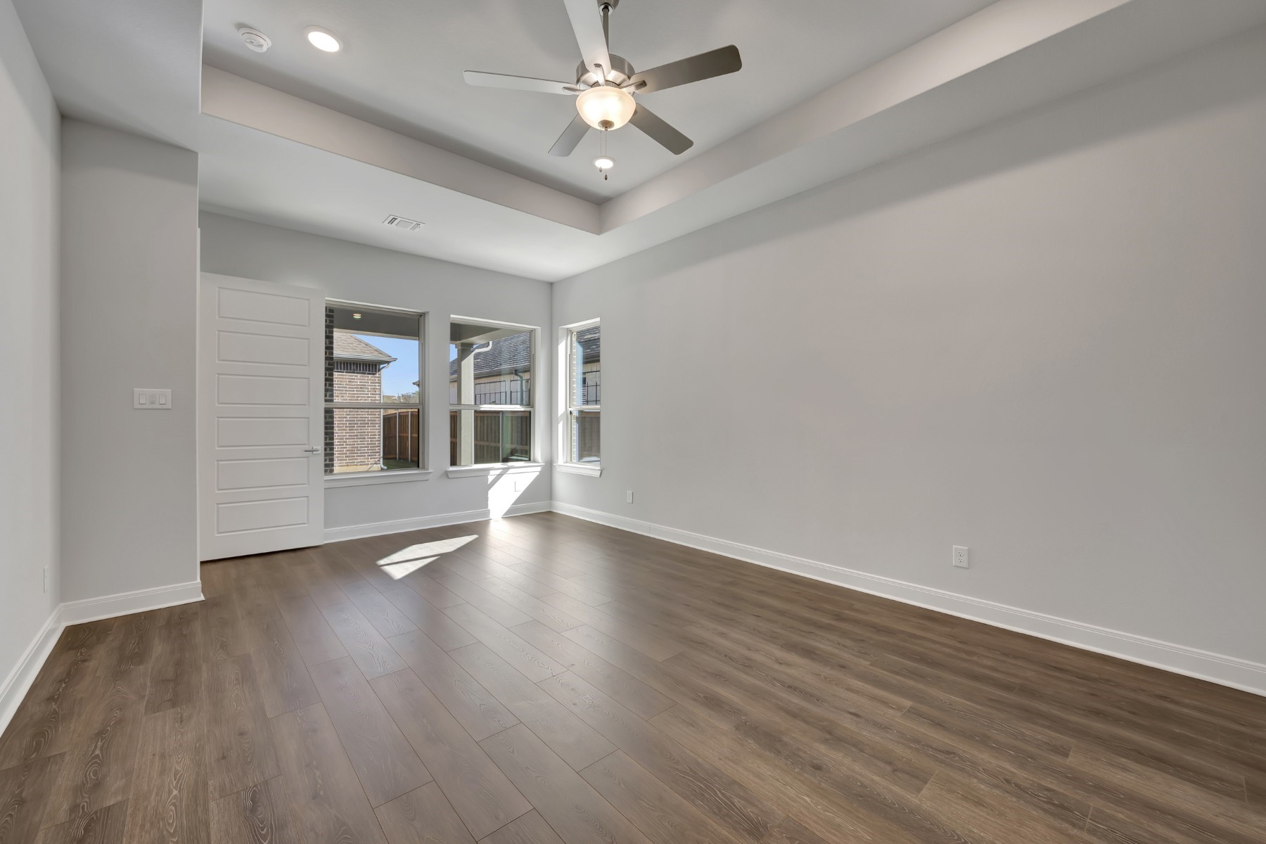 2075 Emerald Grove Drive Arlington TX 76005