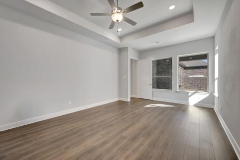 2075 Emerald Grove Drive Arlington TX 76005