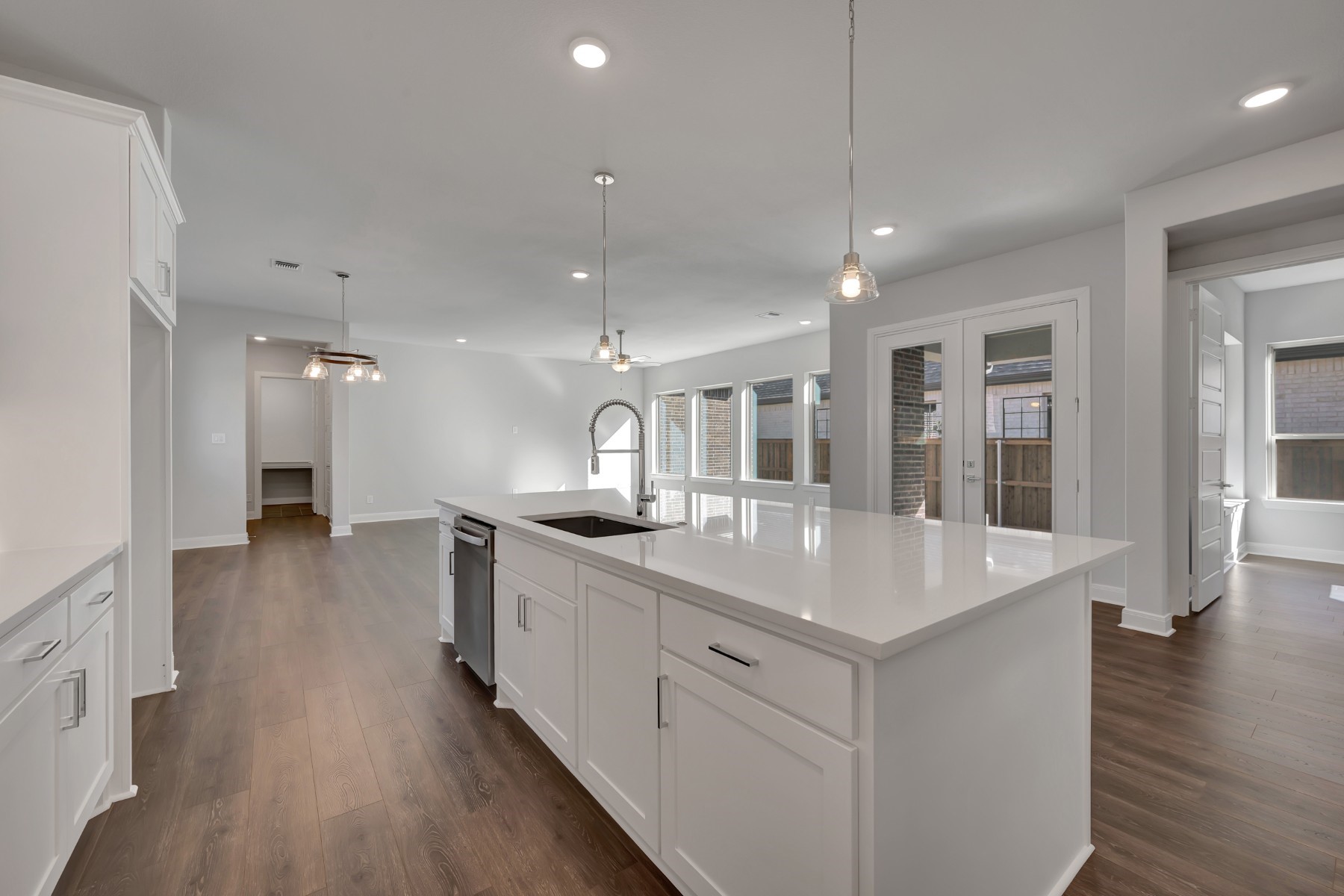 2075 Emerald Grove Drive Arlington TX 76005