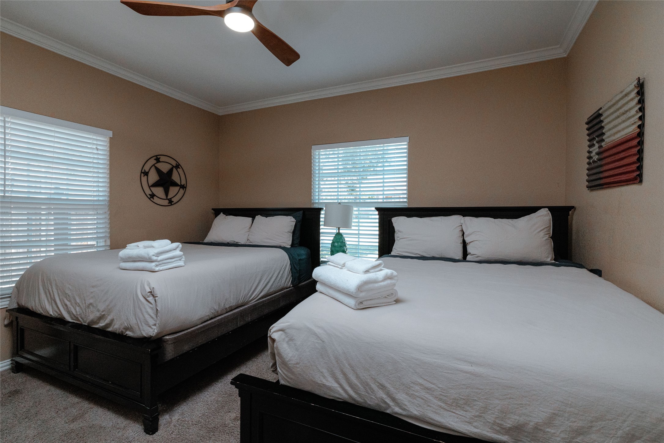 3014 Falls Drive Dallas TX 75211