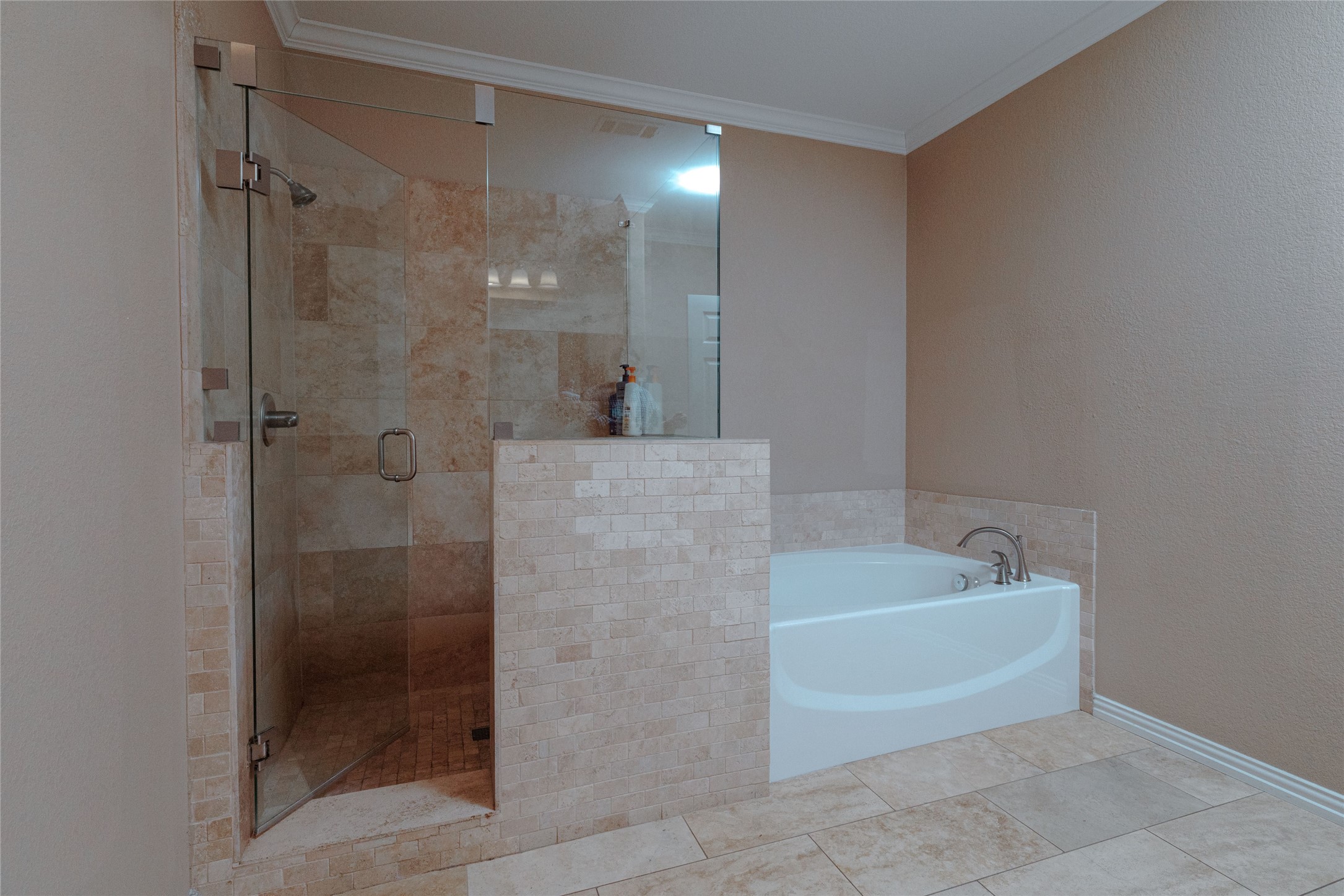 3014 Falls Drive Dallas TX 75211