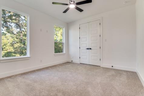 1700 Carriage Creek Drive Desoto TX 75115