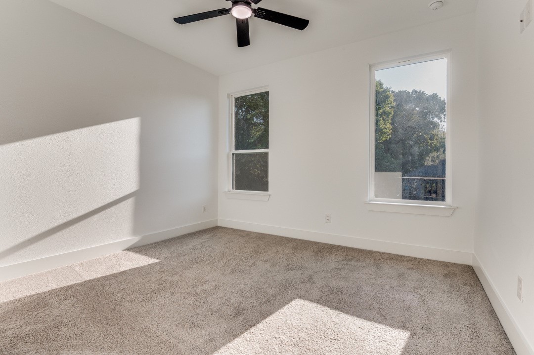 1700 Carriage Creek Drive Desoto TX 75115