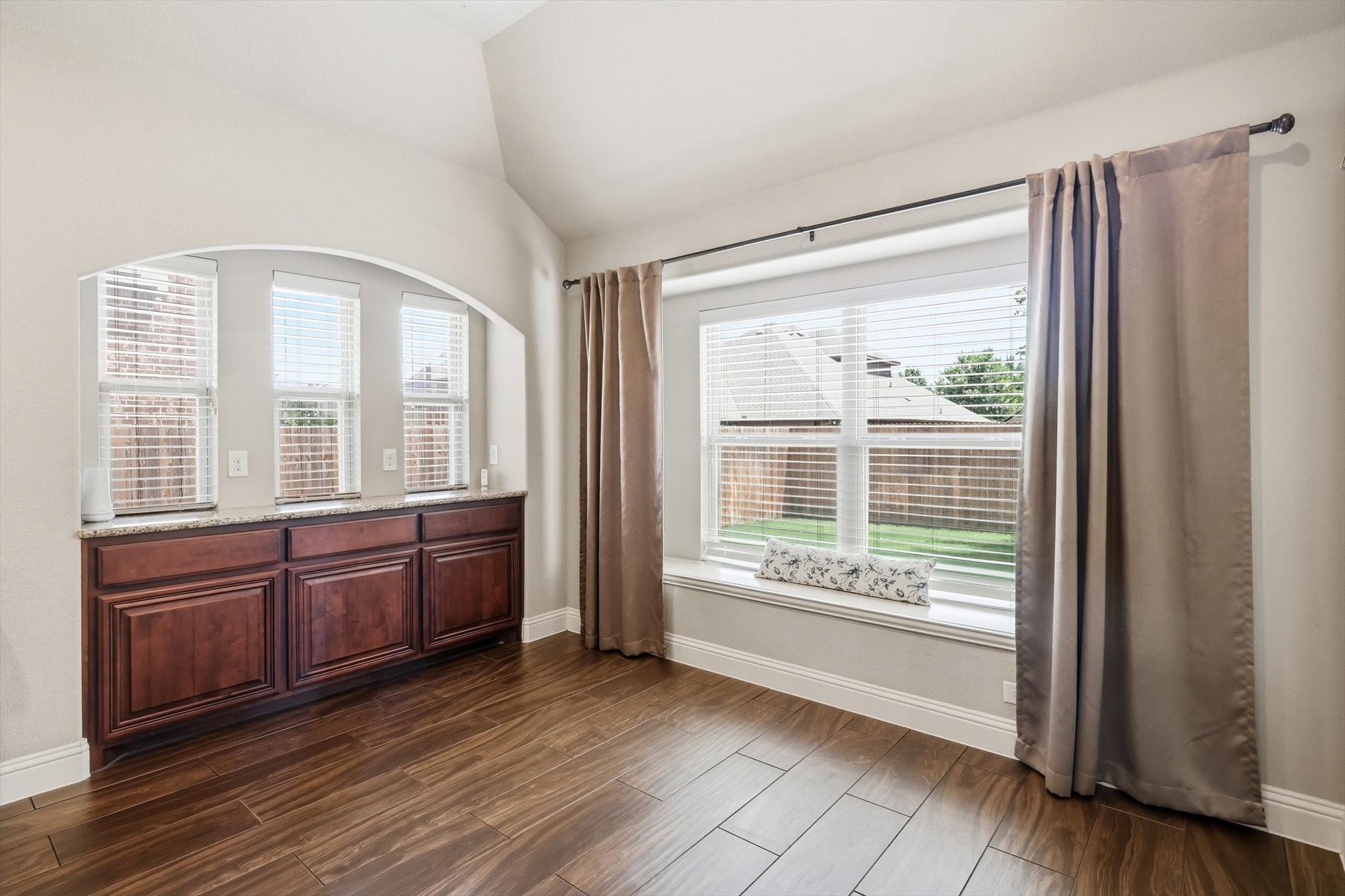 4204 Cobblestone Circle Mansfield TX 76063