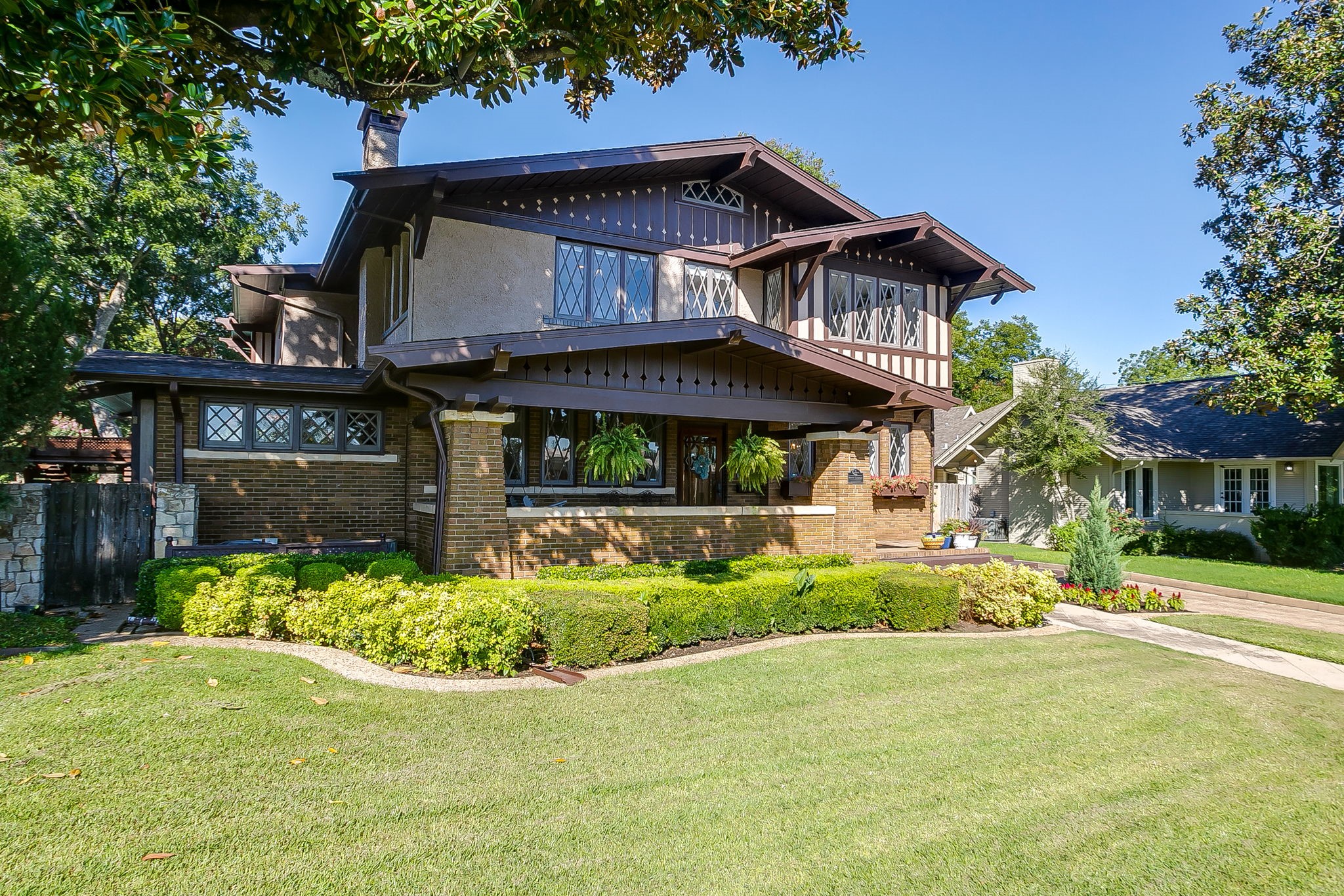 306 Prairie Avenue Cleburne TX 76033