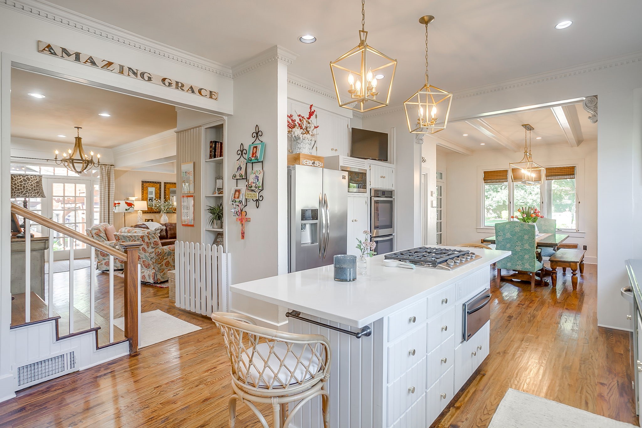 306 Prairie Avenue Cleburne TX 76033