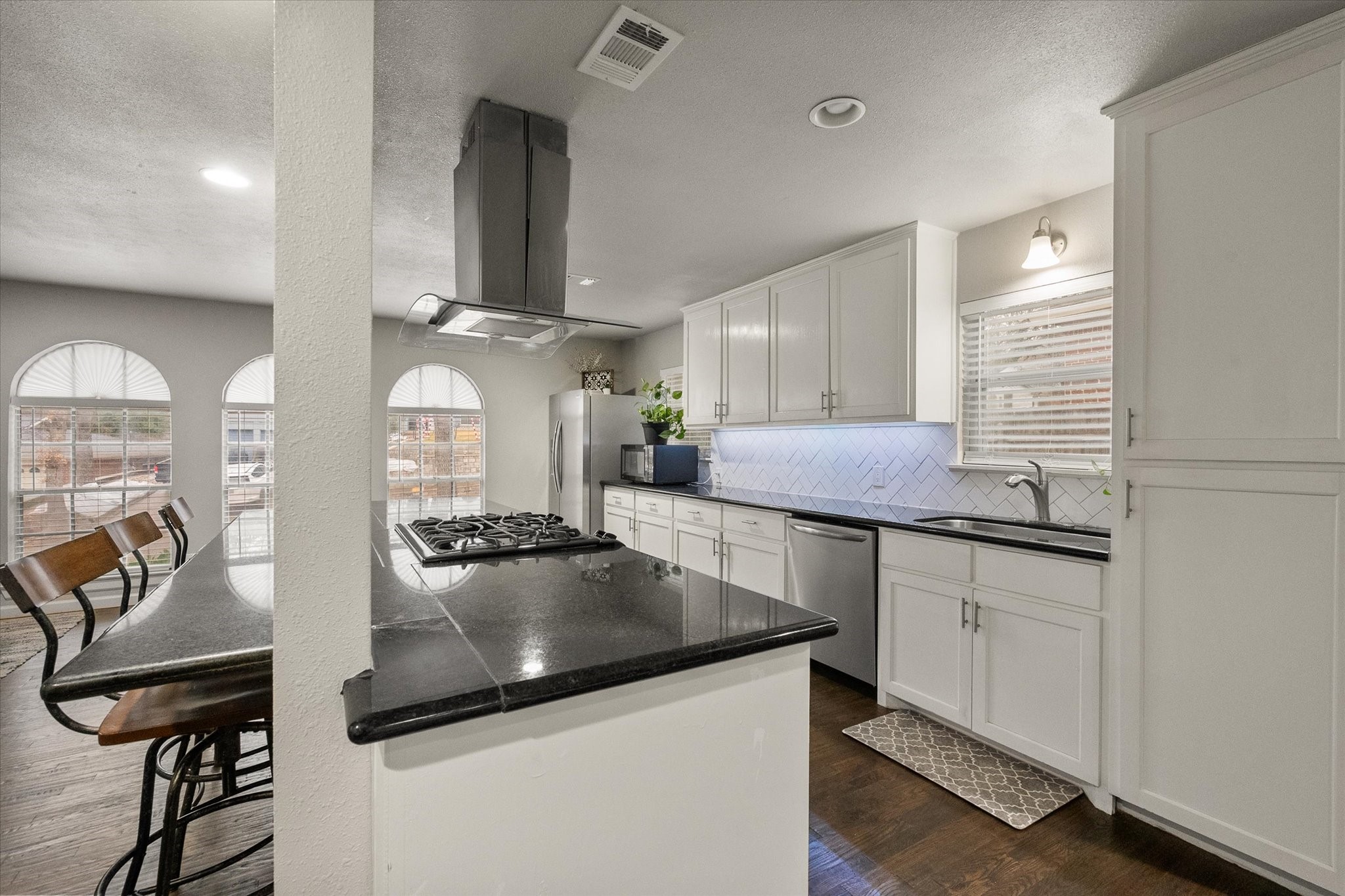 1732 Northaven Court Arlington TX 76012