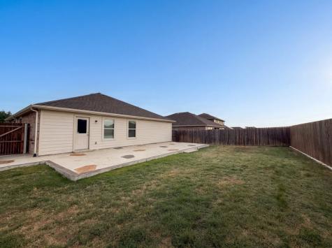 214 Park Avenue Anna TX 75409
