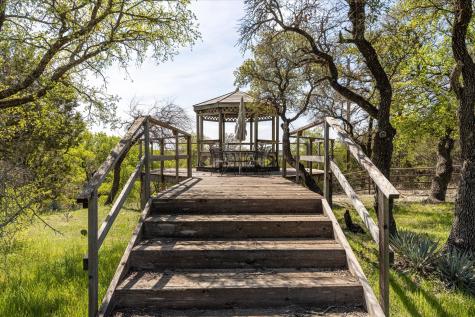 9885 County Road 270 Hico TX 76457