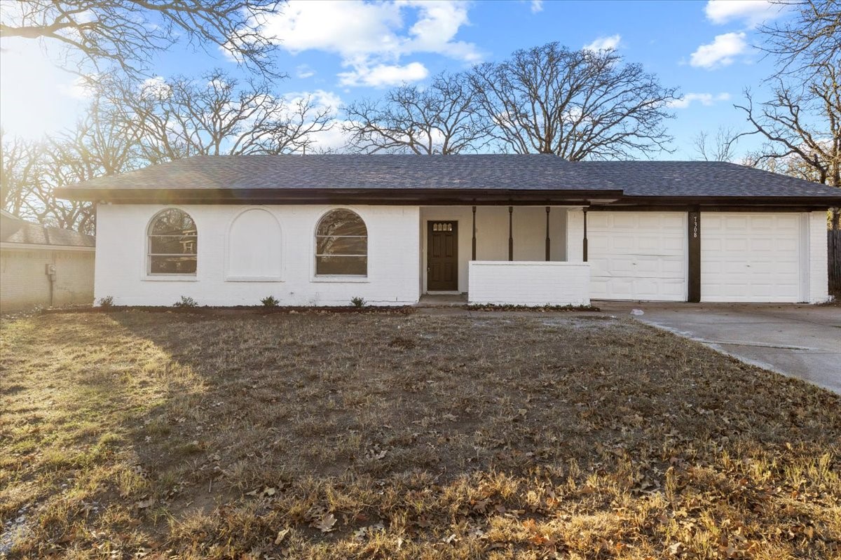 7308 Woodbridge Drive Forest Hill TX 76140