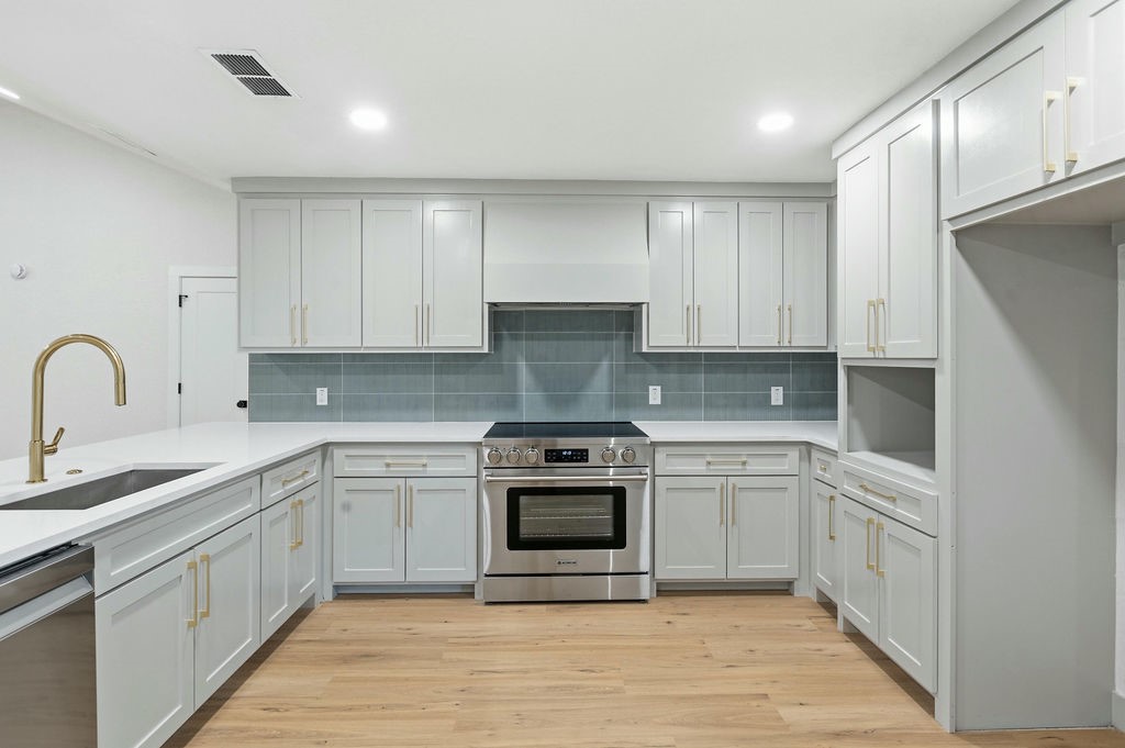 9912 Ivy Leaf Fort Worth TX 76108