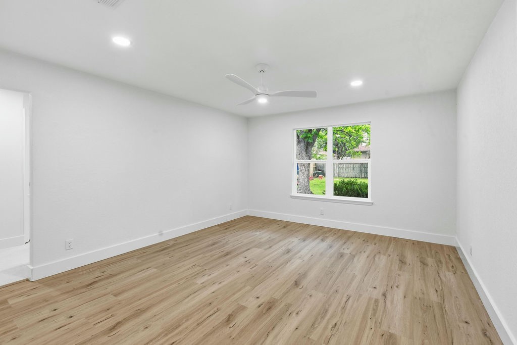 9912 Ivy Leaf Fort Worth TX 76108