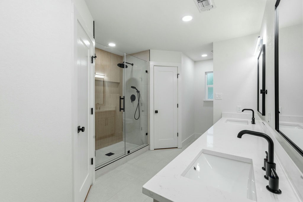 9912 Ivy Leaf Fort Worth TX 76108