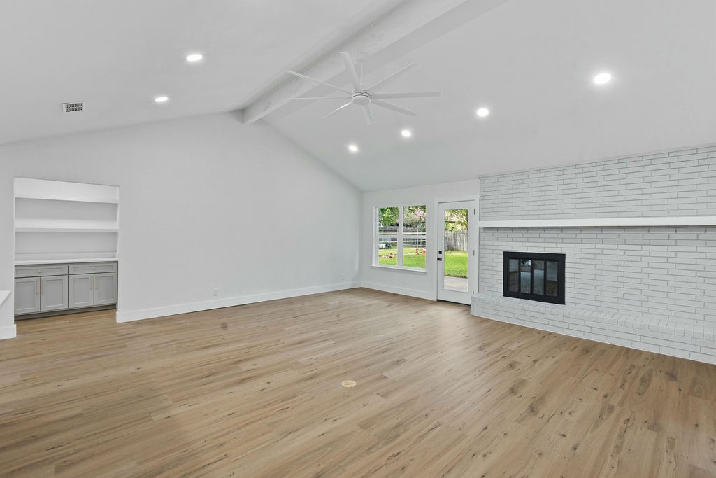 9912 Ivy Leaf Fort Worth TX 76108