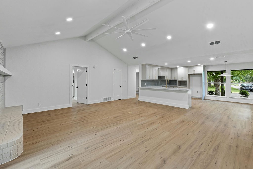 9912 Ivy Leaf Fort Worth TX 76108