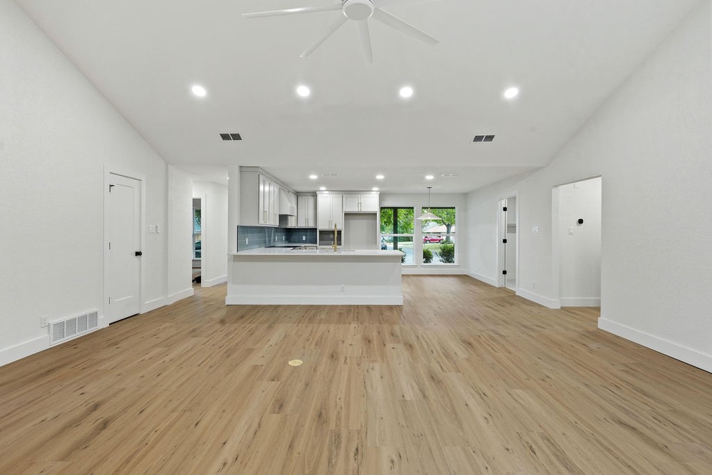 9912 Ivy Leaf Fort Worth TX 76108