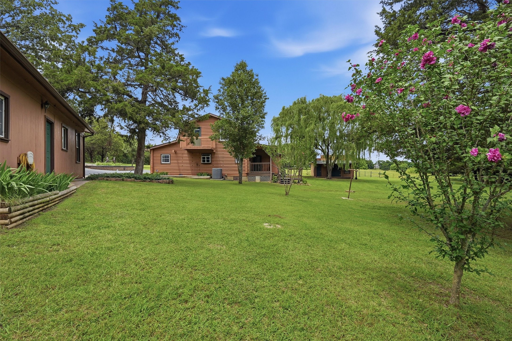 570 Roy Ayres Road Bells TX 75414