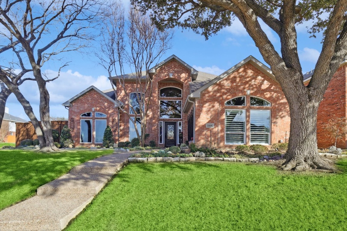 2308 York Court Carrollton TX 75006