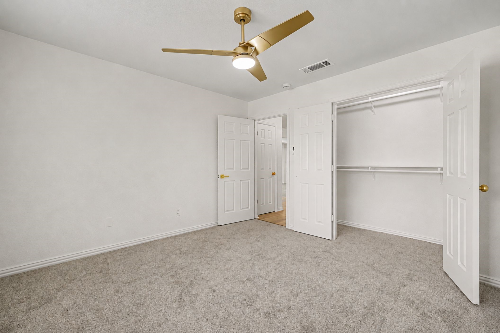 307 Dixon Street Terrell TX 75160