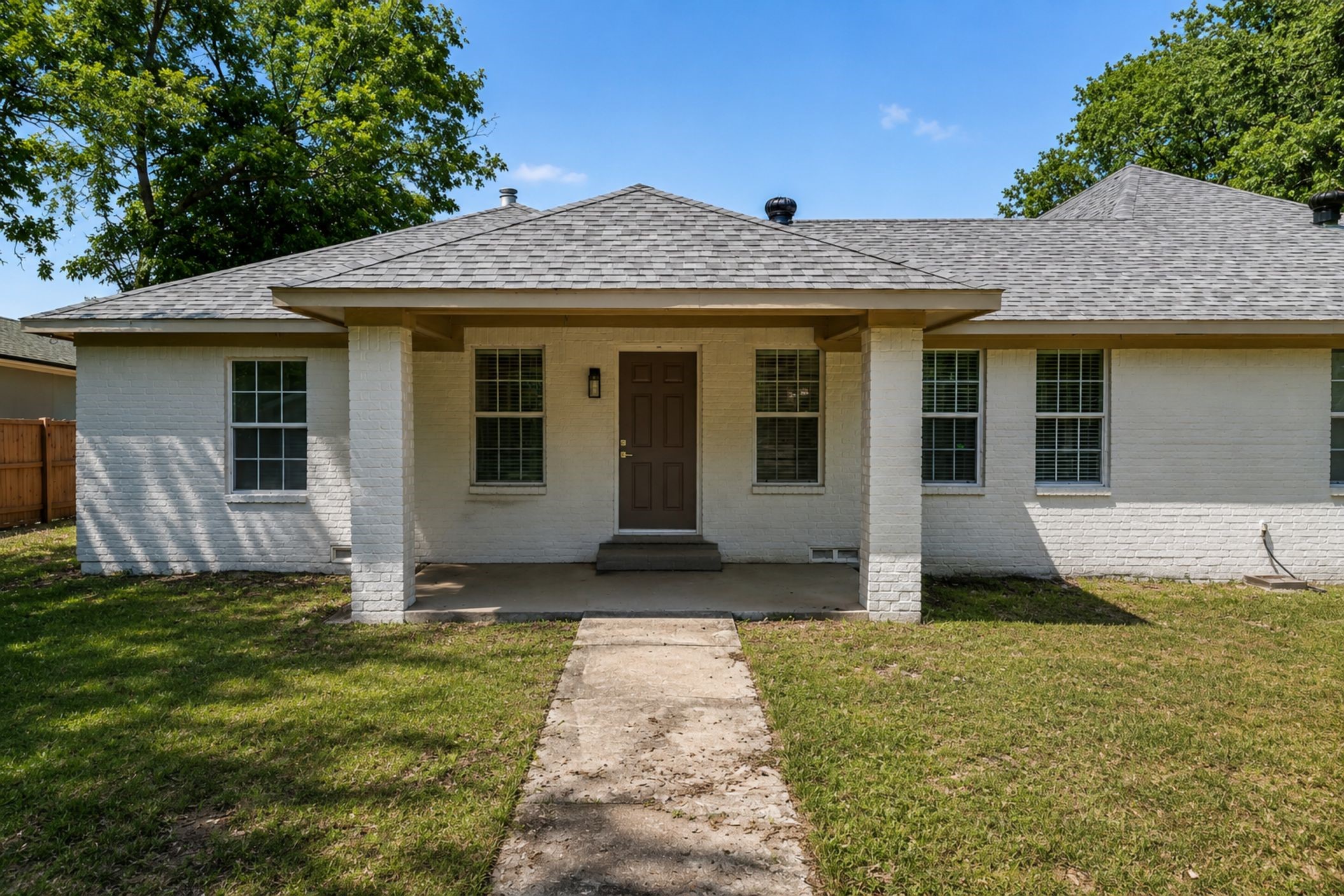 307 Dixon Street Terrell TX 75160