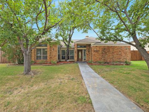 2807 Cambridgeshire Drive Carrollton TX 75007