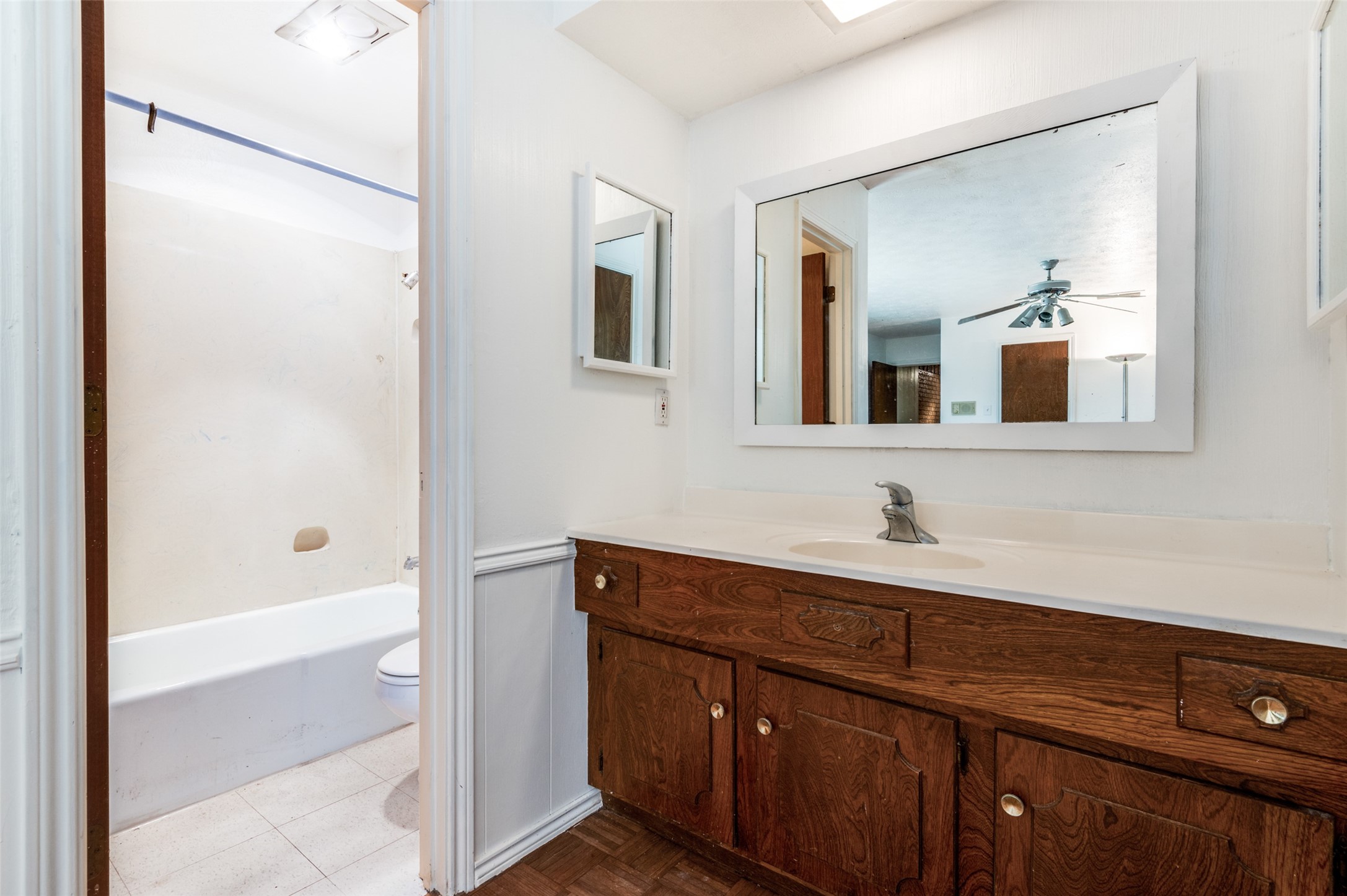 110 Hackberry Drive Oak Leaf TX 75154