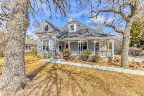 207 E Josephine Street Weatherford TX 76086