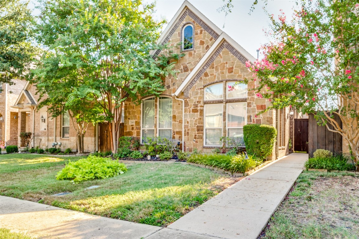 2469 Sunderland Lane Lewisville TX 75067