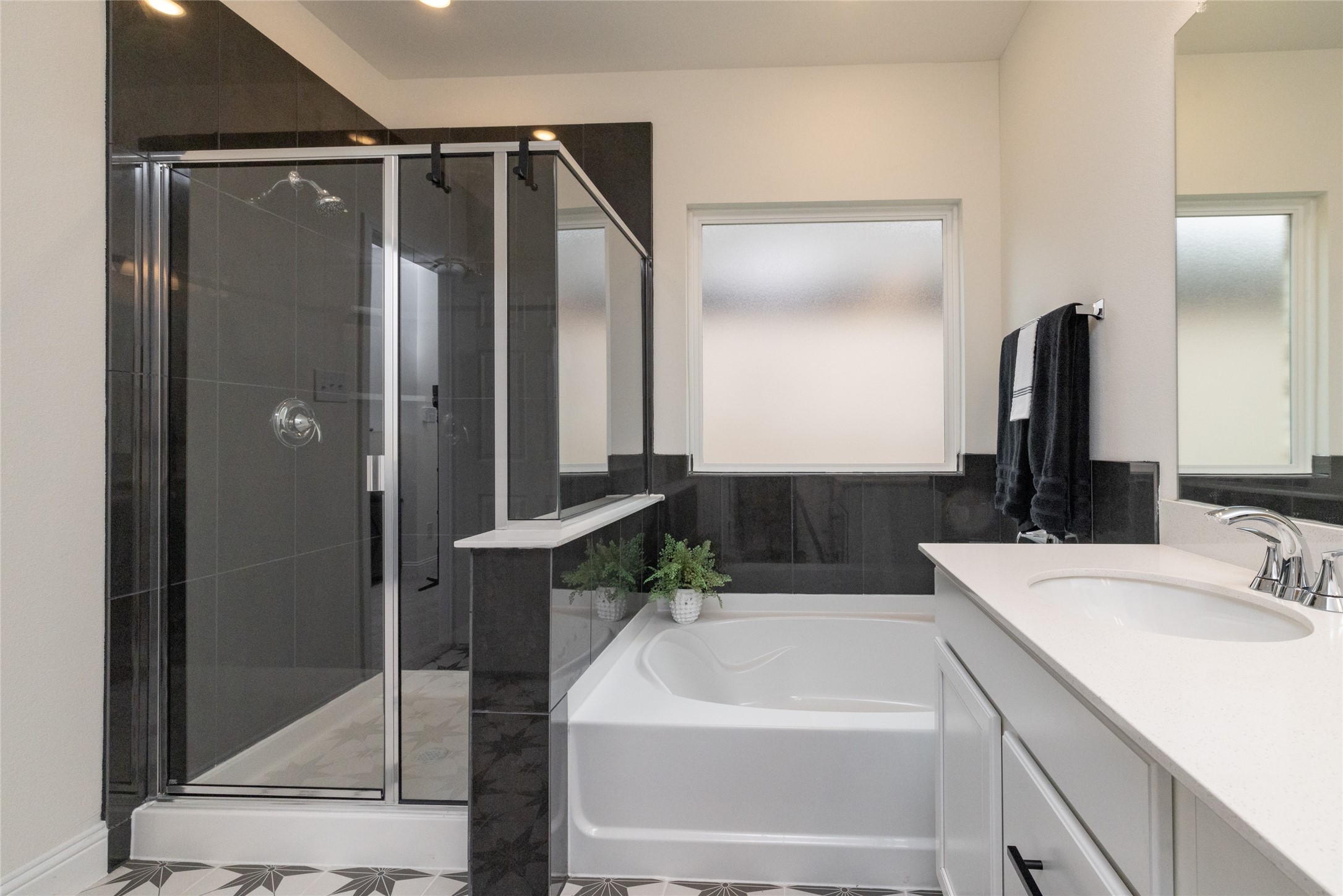 212 Colvin Lane Justin TX 76247