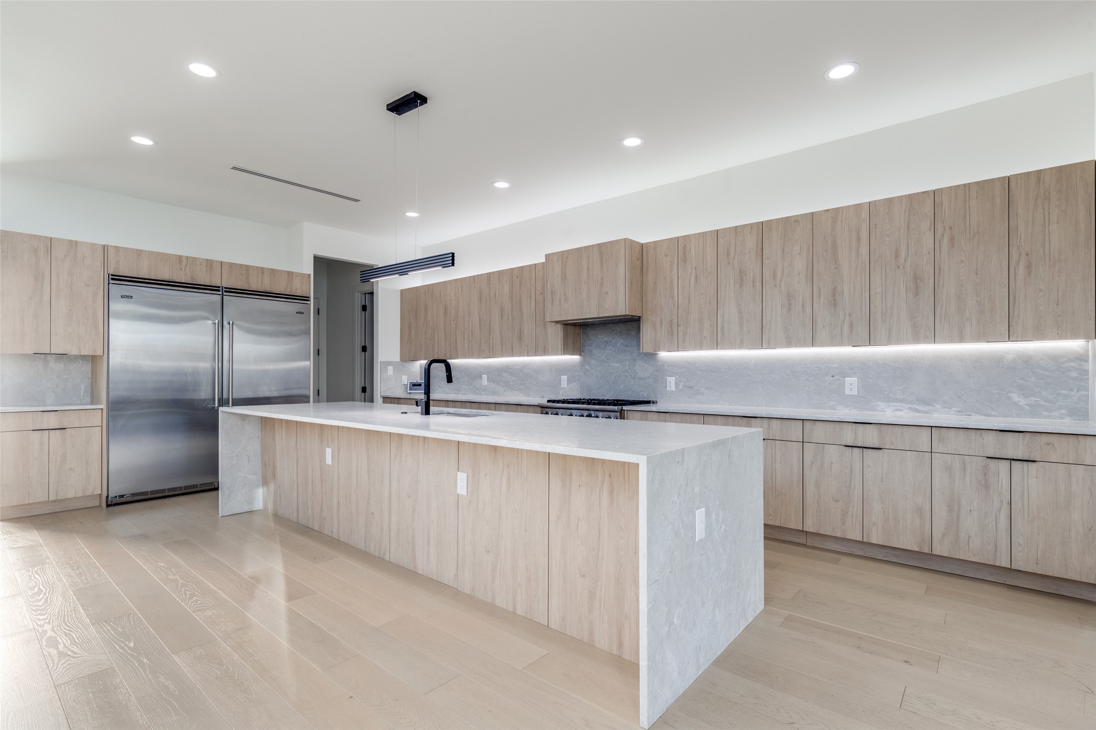 1844 Mcmillan Avenue Dallas TX 75206