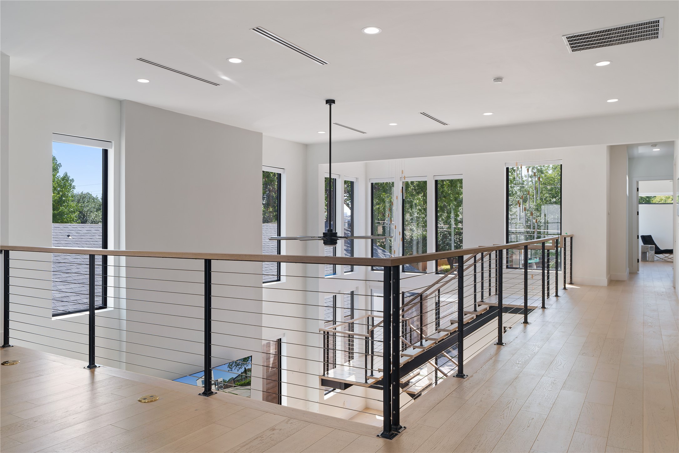 1844 Mcmillan Avenue Dallas TX 75206