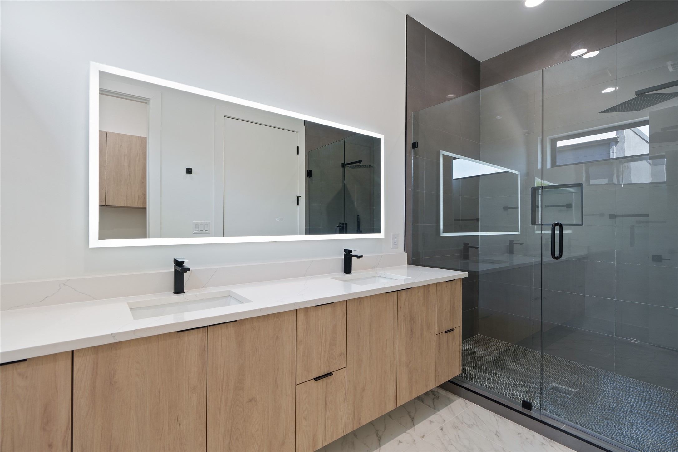 1844 Mcmillan Avenue Dallas TX 75206