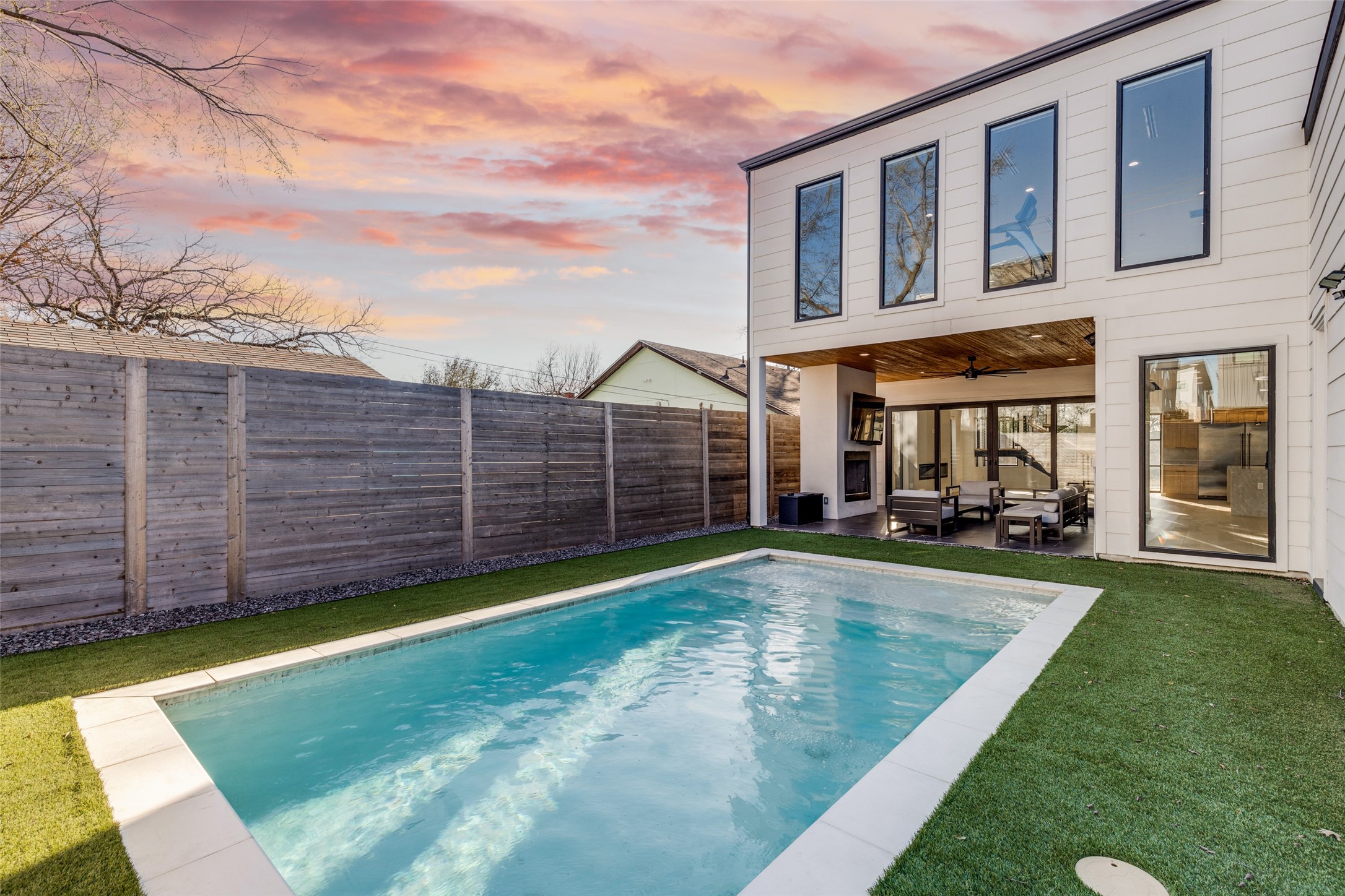 1844 Mcmillan Avenue Dallas TX 75206