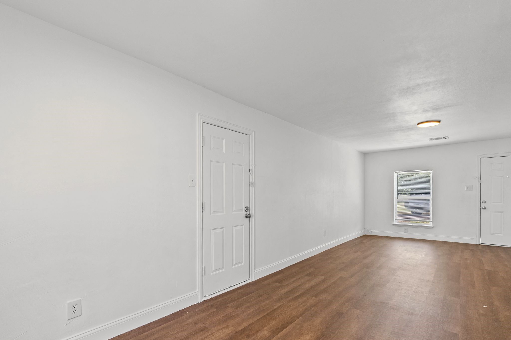 1806 Wellington Street Greenville TX 75401