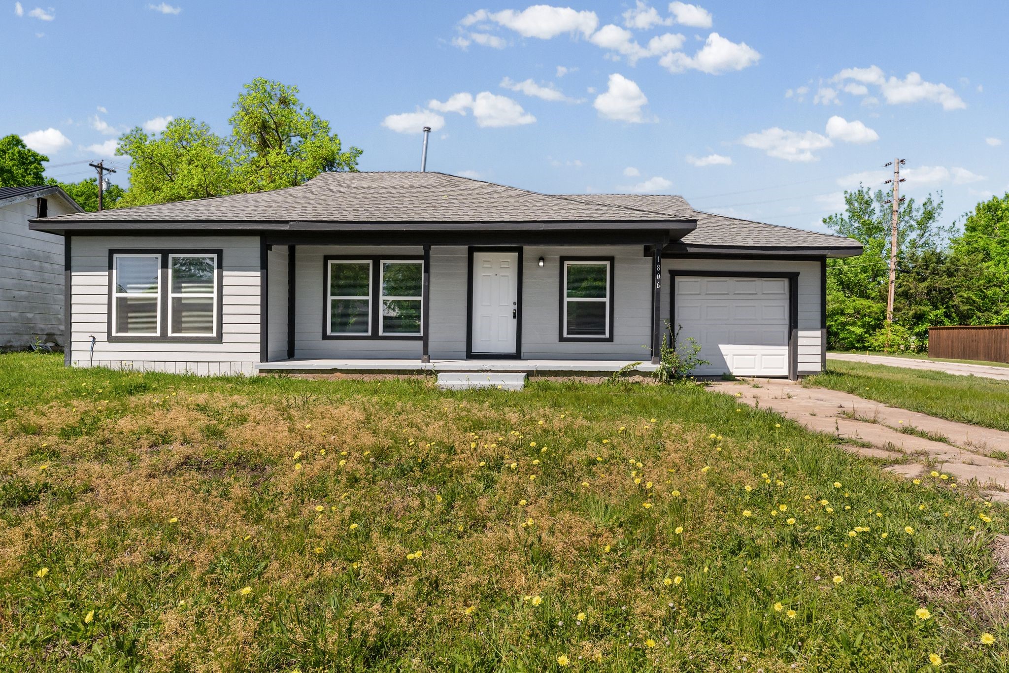 1806 Wellington Street Greenville TX 75401