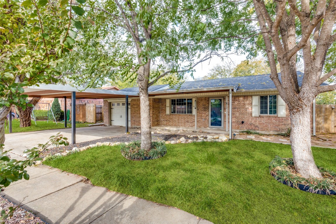608 Sierra Blanca Drive Saginaw TX 76179