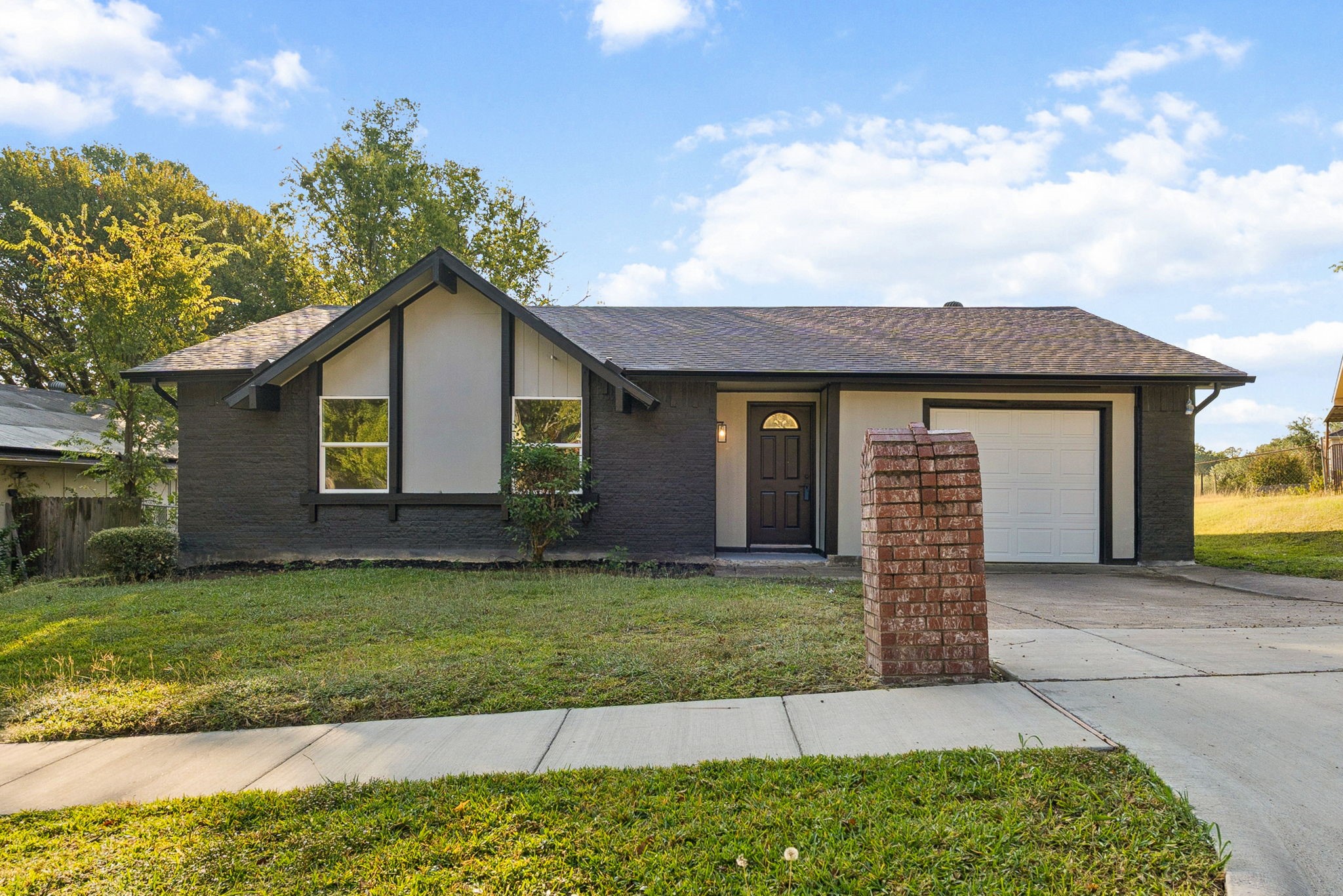 4237 Hartford Drive Garland TX 75043