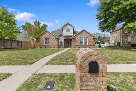 5421 Palace Drive Richardson TX 75082