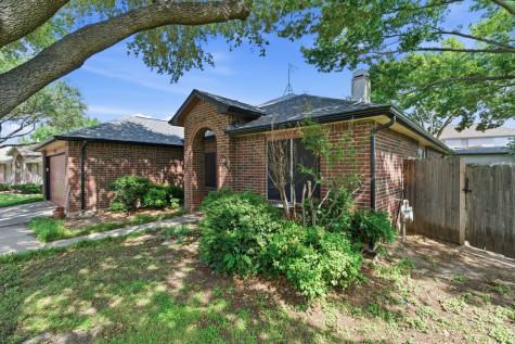 929 Hiawatha Lane Saginaw TX 76131