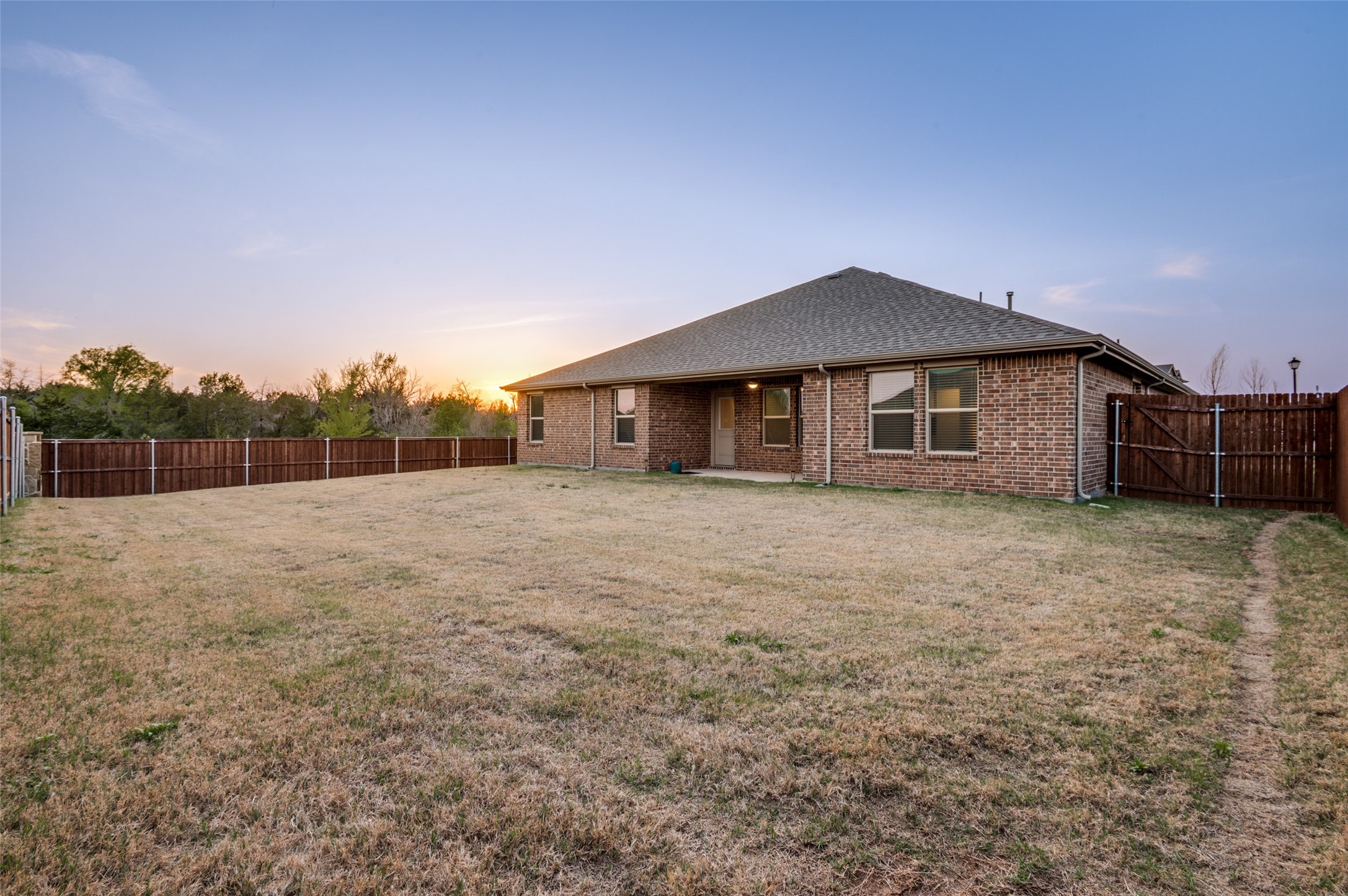 1242 Slate Avenue Cedar Hill TX 75104