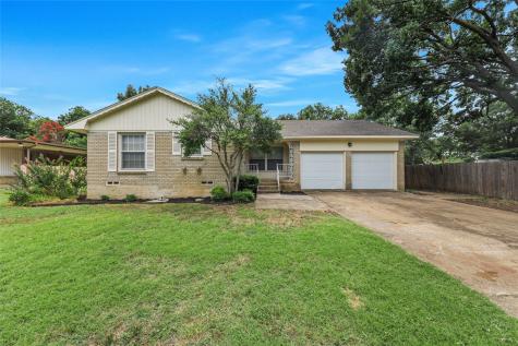 1710 Ross Avenue Carrollton TX 75006