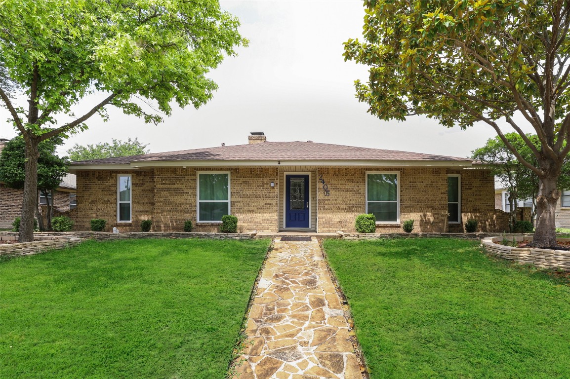 2405 Parkside Drive Garland TX 75040